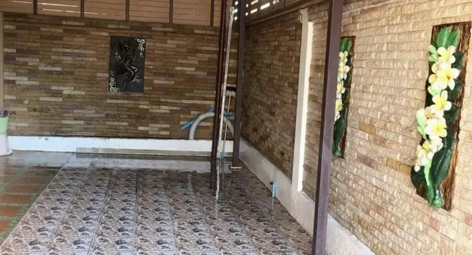 Haus zum Kauf mit 3 Zimmer in Si Racha, Chonburi