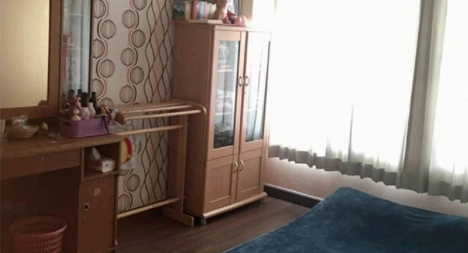 Haus zum Kauf mit 3 Zimmer in Si Racha, Chonburi