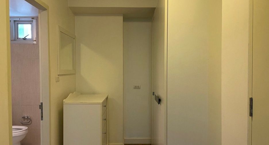 À louer 2 chambres condo à Watthana, Bangkok