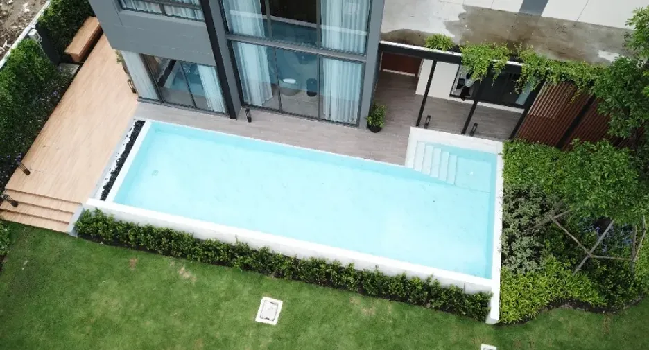 For sale 4 bedrooms house in Bang Na, Bangkok