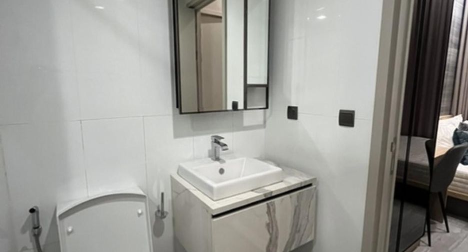 For rent 1 bed condo in Phra Khanong, Bangkok