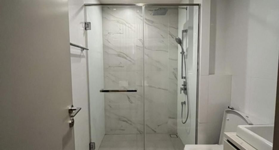 For rent 1 bed condo in Phra Khanong, Bangkok