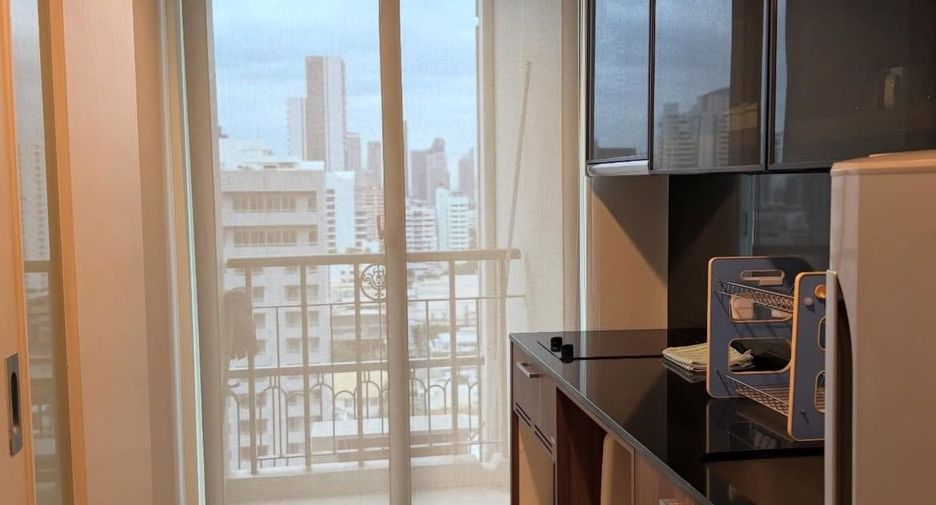 Wohnung zur Miete mit 1 Zimmer in Watthana, Bangkok