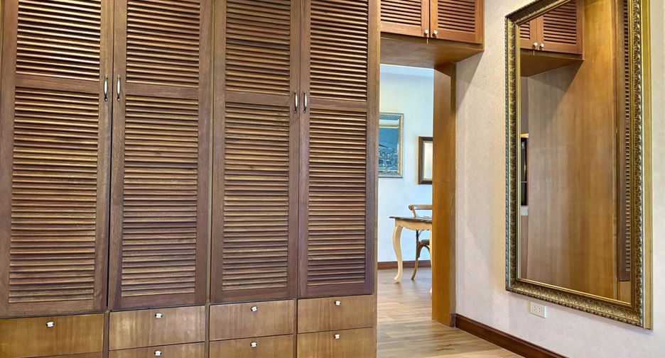 For sale 2 bedrooms apartment in Mueang Phuket, Phuket