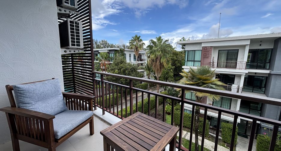 For sale 2 bedrooms apartment in Mueang Phuket, Phuket
