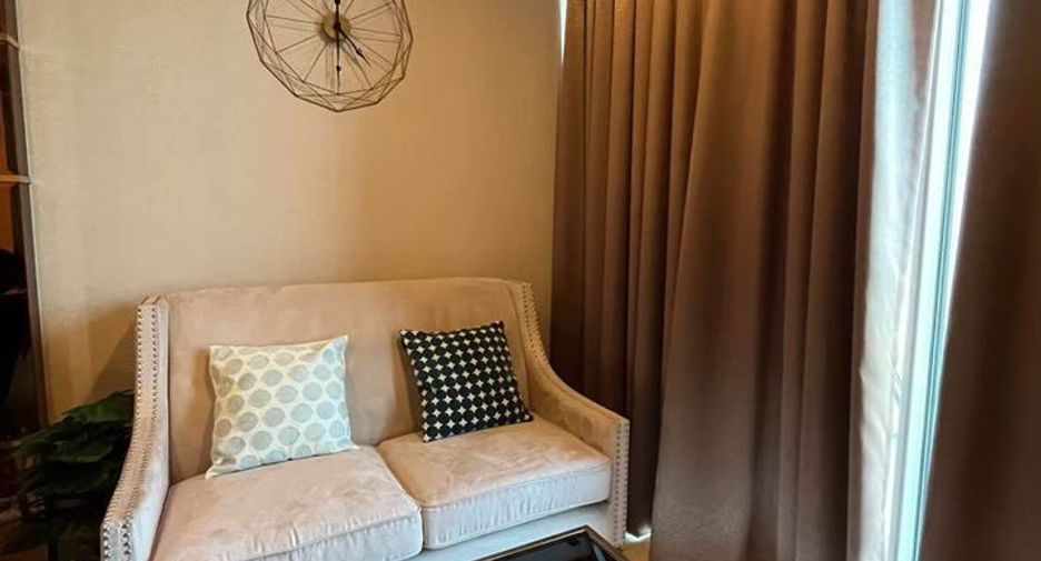 For sale 1 bed condo in Bang Lamung, Chonburi
