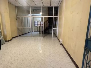 For sale 2 bedrooms townhouse in Phra Pradaeng, Samut Prakan