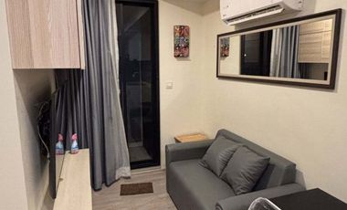 Wohnung zur Miete mit 1 Zimmer in Huai Khwang, Bangkok