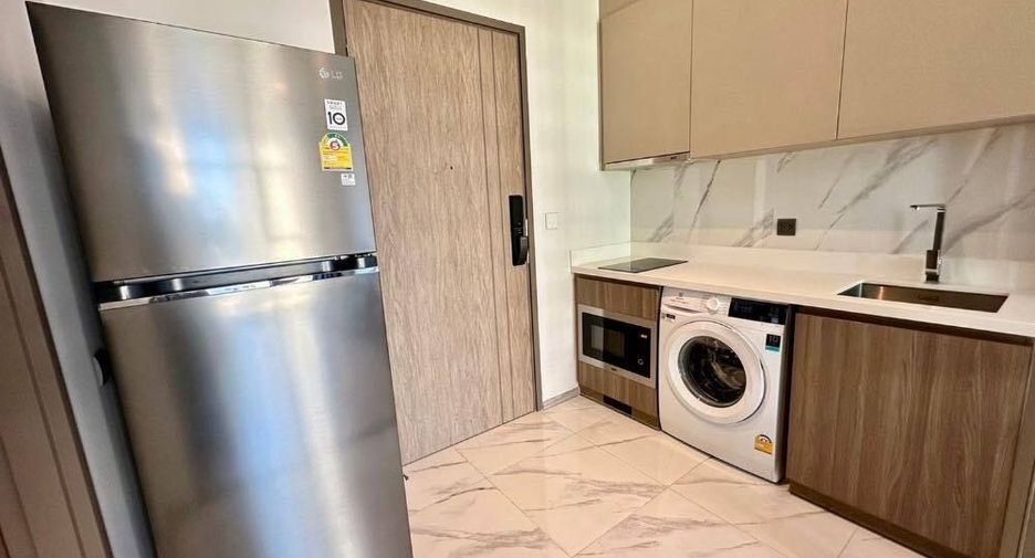 For rent 1 bed condo in Watthana, Bangkok