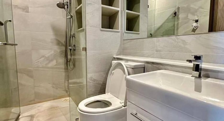 For rent 1 bed condo in Watthana, Bangkok