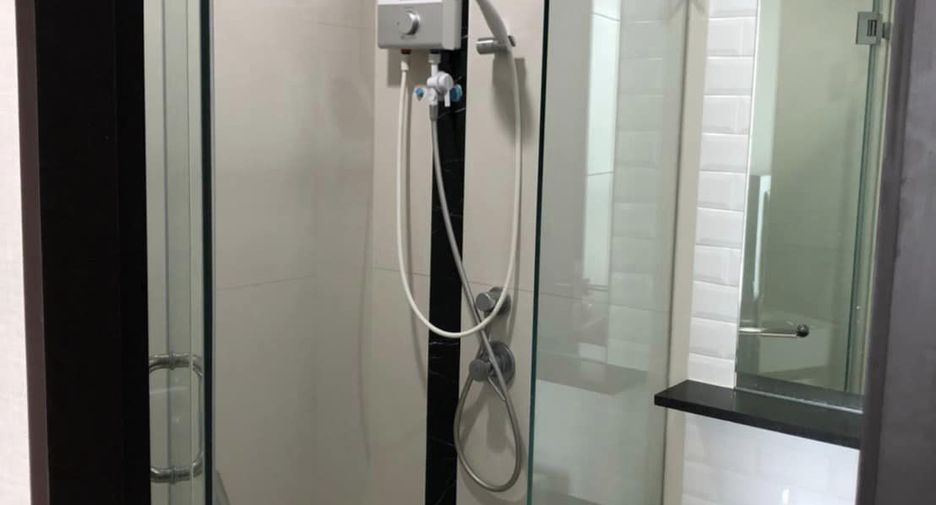 À louer 1 chambre condo à Pathum Wan, Bangkok