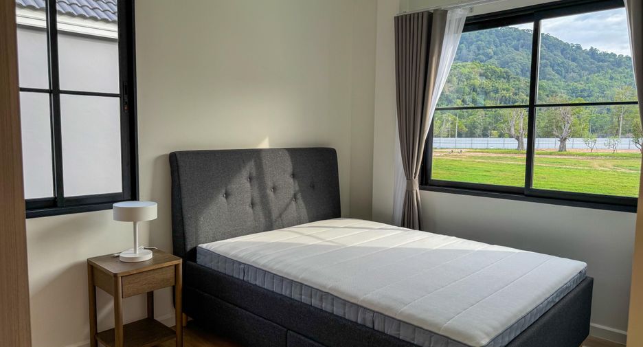出租 4 卧室 独立屋 在 Phuket Town, 普吉
