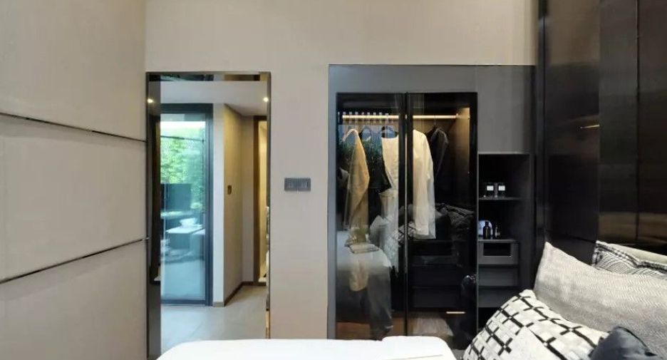 For sale 1 bed condo in Bang Rak, Bangkok