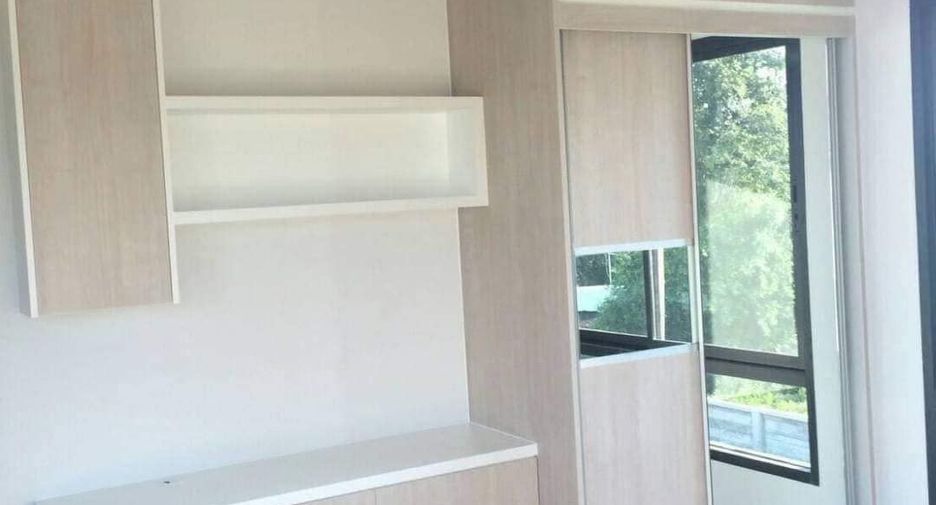 For sale 3 bedrooms house in Si Racha, Chonburi
