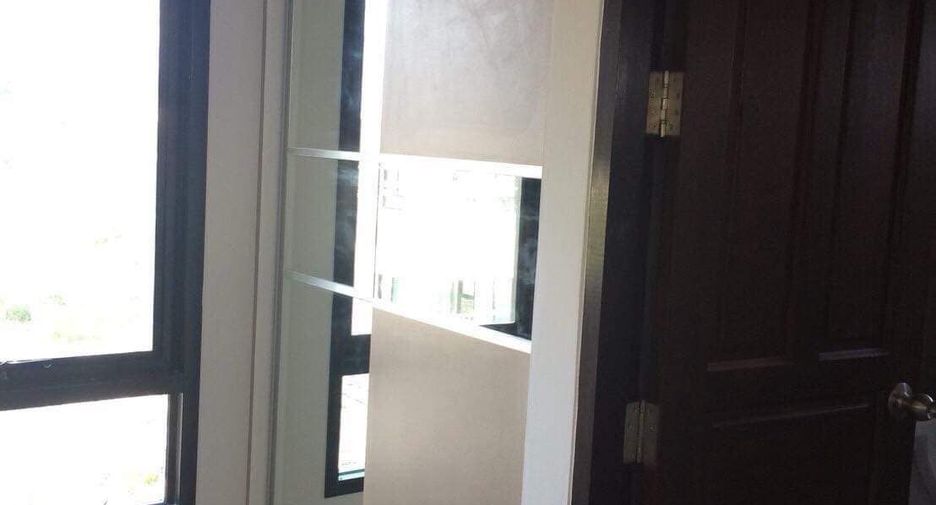 For sale 3 bedrooms house in Si Racha, Chonburi