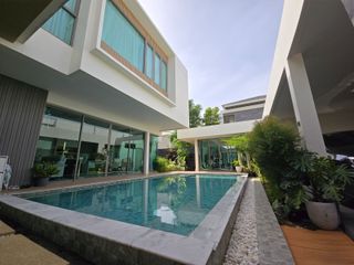 Villa zum Kauf und zur Miete mit 4 Zimmer in Mueang Phuket, Phuket