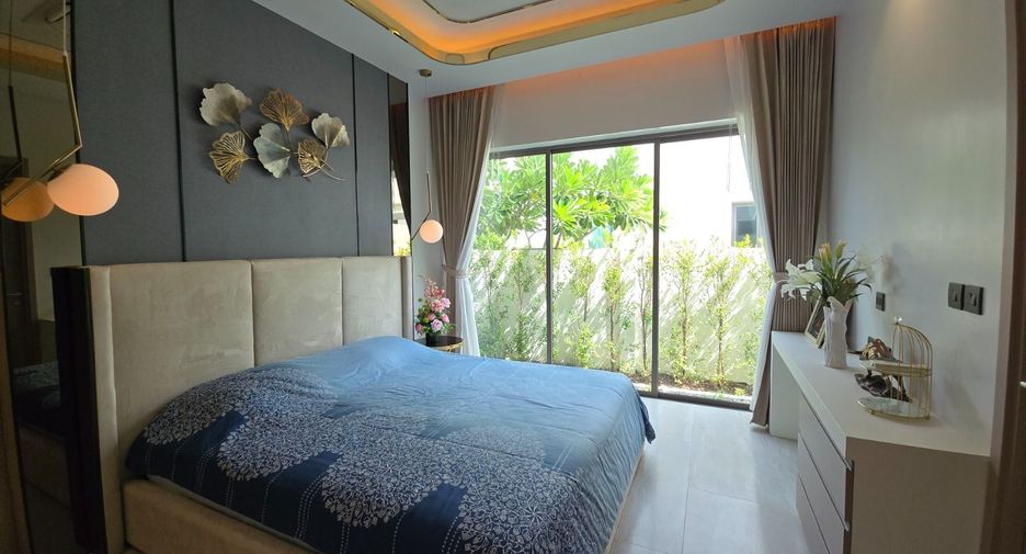 For sale and for rent 4 bedrooms villa in Mueang Phuket, Phuket