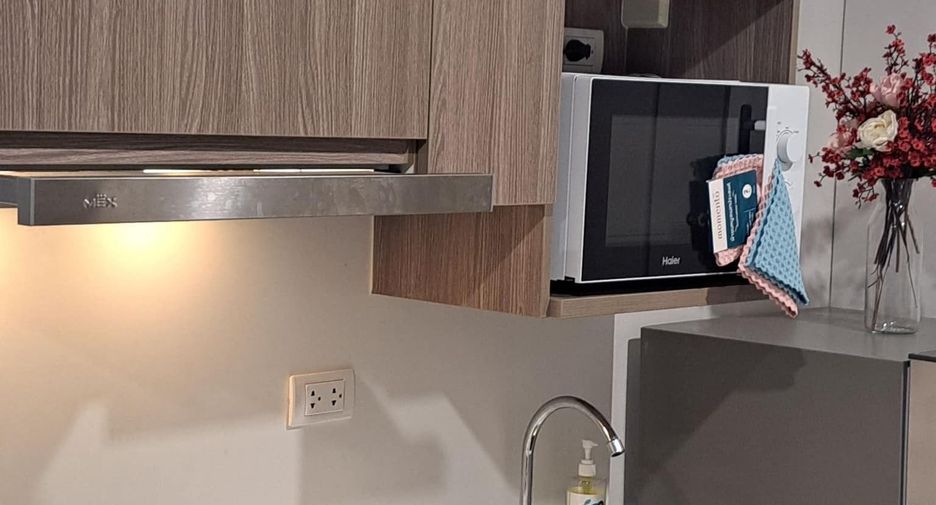 Condo en alquiler de 1 habitaciones en Bang Phlat, Bangkok