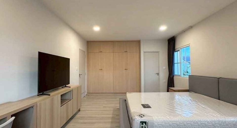 For rent 3 bedrooms house in Bang Phli, Samut Prakan