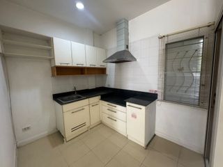 For sale 2 ベッドルーム townhouse in Saphan Sung, Bangkok