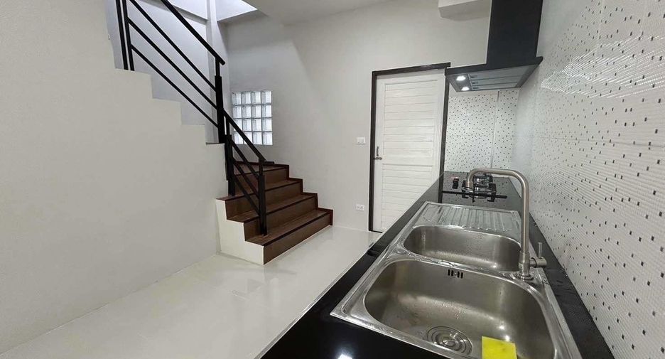 For sale 2 bedrooms townhouse in Mueang Phuket, Phuket