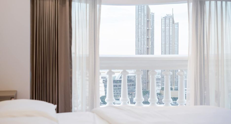 For rent 1 bed condo in Bang Rak, Bangkok