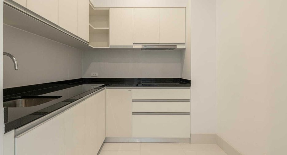 For sale and for rent 2 bedrooms condo in Sathon, Bangkok