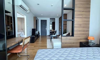 À vendre et à louer studio condo à Watthana, Bangkok