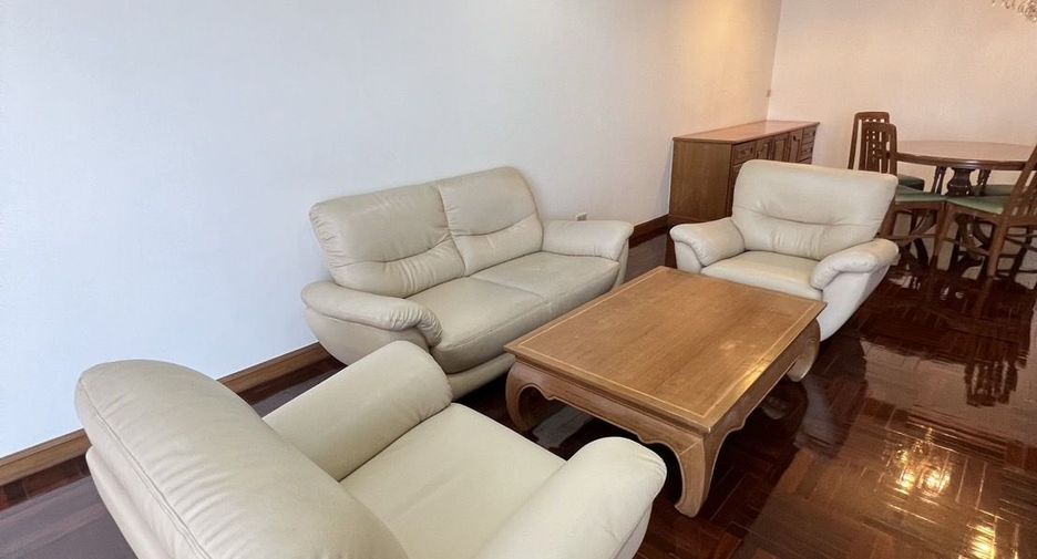 For rent 2 bedrooms condo in Bang Na, Bangkok