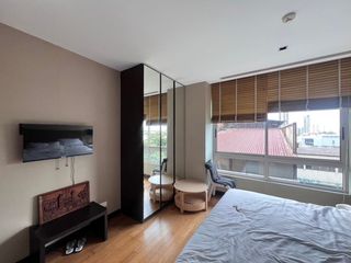 For sale 2 bedrooms condo in Yan Nawa, Bangkok