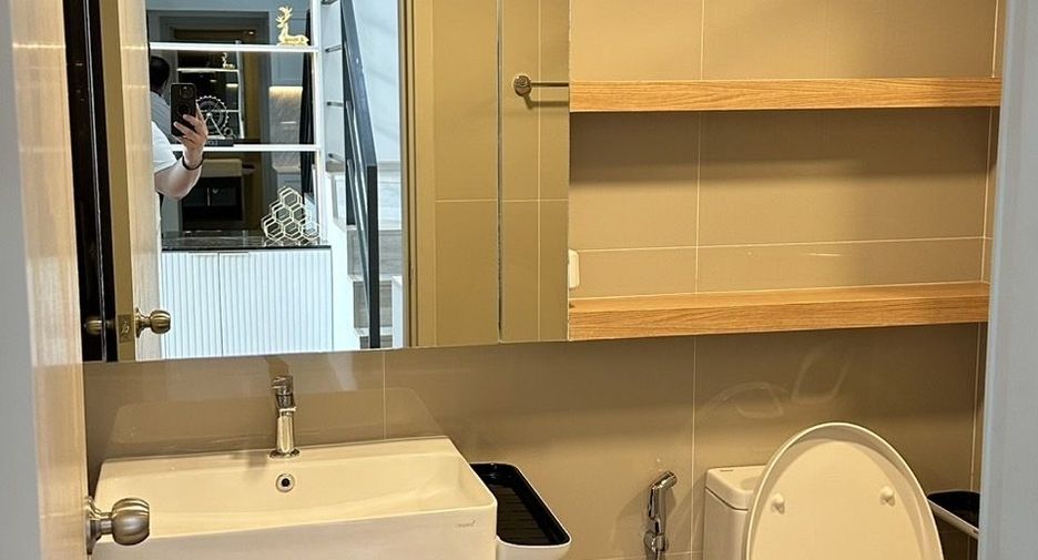 For sale 1 bed condo in Bang Phlat, Bangkok