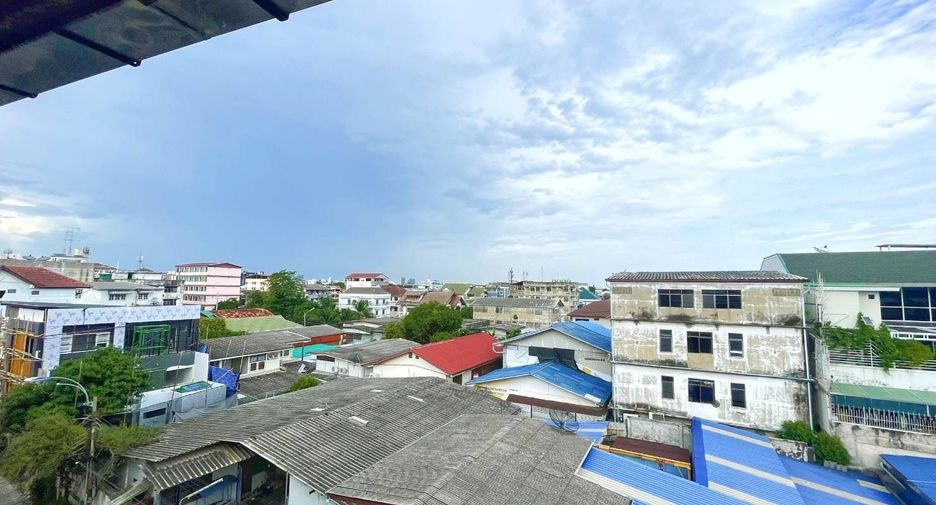 For sale 8 bedrooms house in Mueang Samut Prakan, Samut Prakan