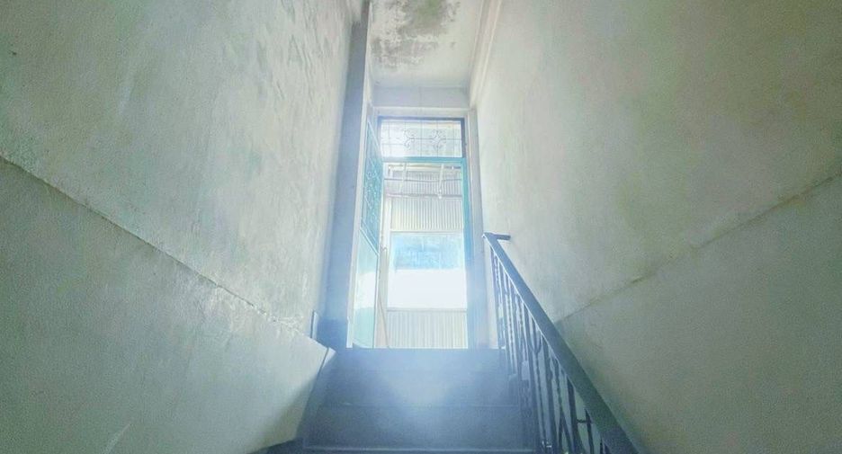 For sale 8 bedrooms house in Mueang Samut Prakan, Samut Prakan