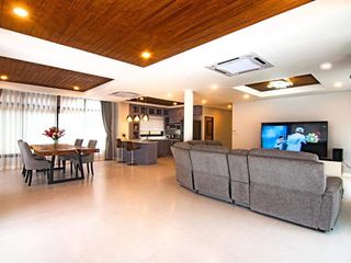 Villa en alquiler de 4 habitaciones en Mueang Phuket, Phuket