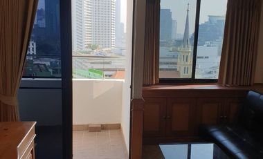 For rent 2 bedrooms condo in Bang Rak, Bangkok
