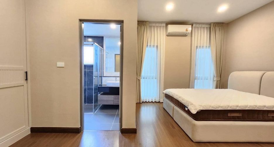 À louer 4 chambres maison à Prawet, Bangkok