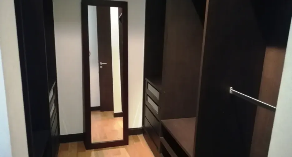 For rent 2 ベッドルーム condo in Yan Nawa, Bangkok