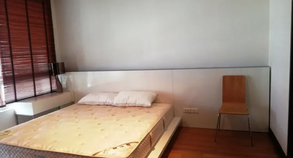 For rent 2 ベッドルーム condo in Yan Nawa, Bangkok