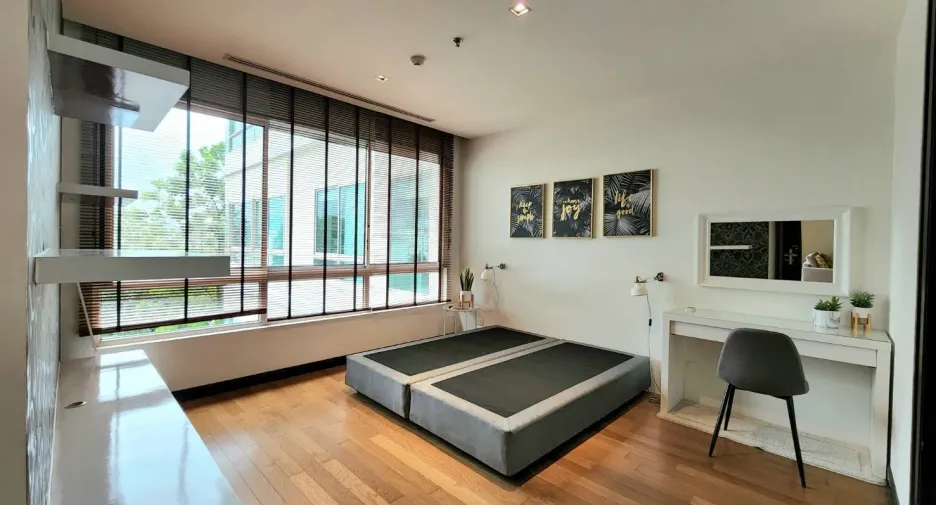 For rent 2 ベッドルーム condo in Yan Nawa, Bangkok
