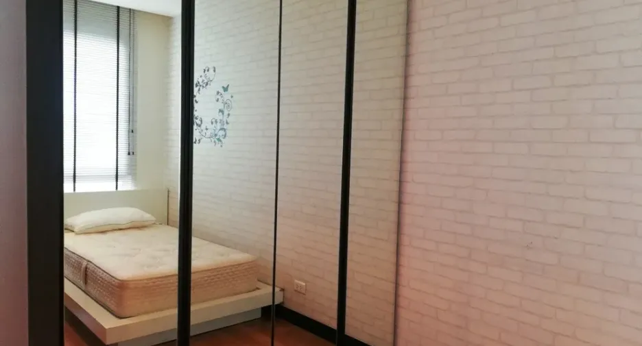 For rent 2 ベッドルーム condo in Yan Nawa, Bangkok