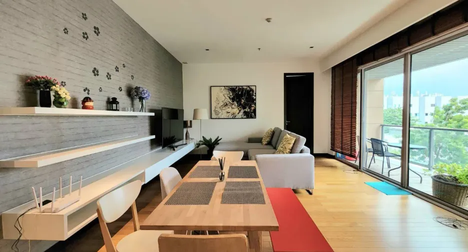 For rent 2 ベッドルーム condo in Yan Nawa, Bangkok