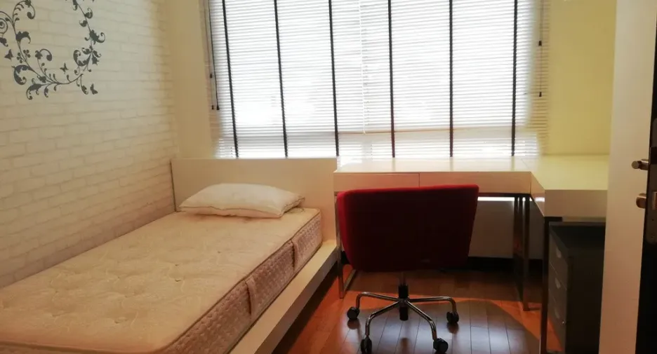 For rent 2 ベッドルーム condo in Yan Nawa, Bangkok