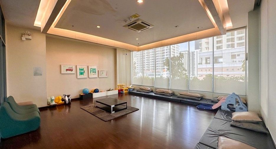 For sale 1 bed condo in Ratchathewi, Bangkok