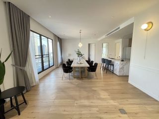 Apartment zur Miete mit 3 Zimmer in Khlong Toei, Bangkok