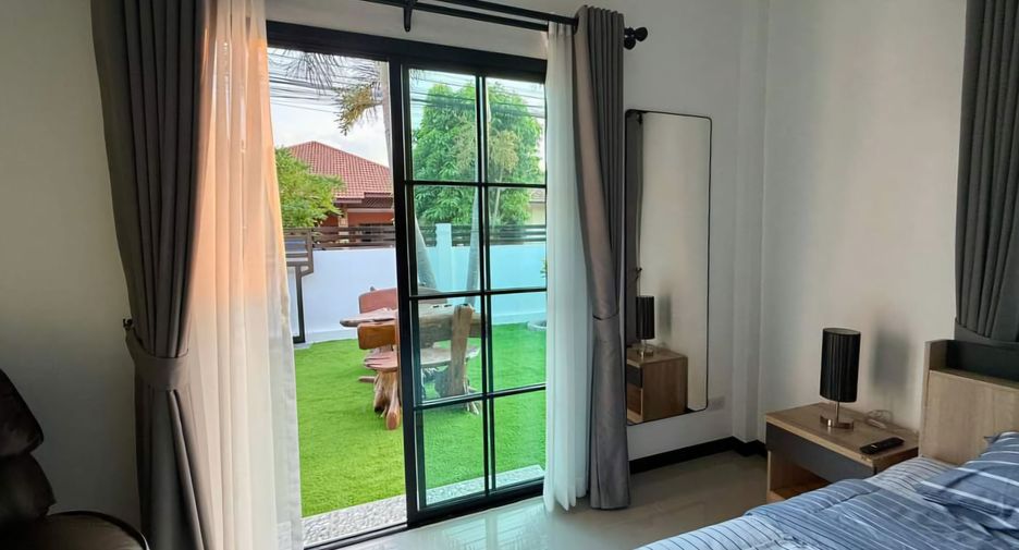 À louer 3 chambres maison à Bang Lamung, Chonburi
