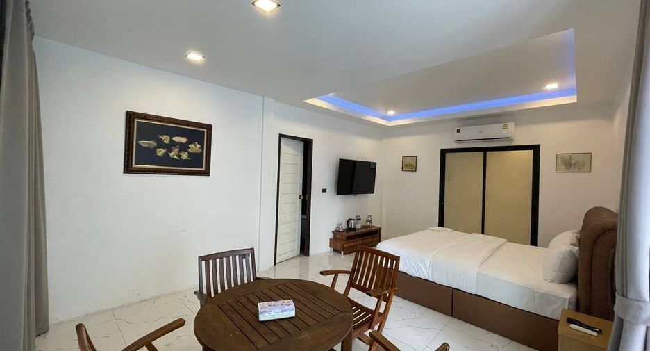 Villa en alquiler de 6 habitaciones en Thalang, Phuket