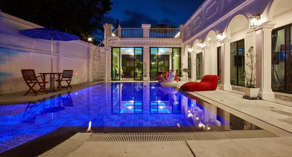 Villa en alquiler de 6 habitaciones en Thalang, Phuket