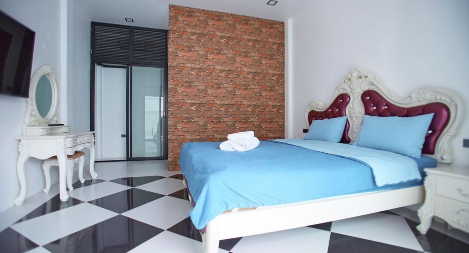 Villa en alquiler de 6 habitaciones en Thalang, Phuket