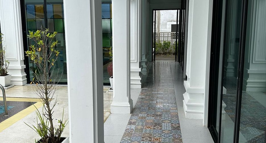 Villa en alquiler de 6 habitaciones en Thalang, Phuket