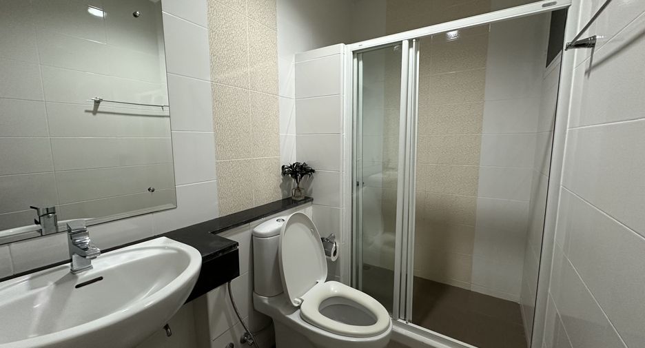 Haus zur Miete mit 3 Zimmer in Mueang Phuket, Phuket